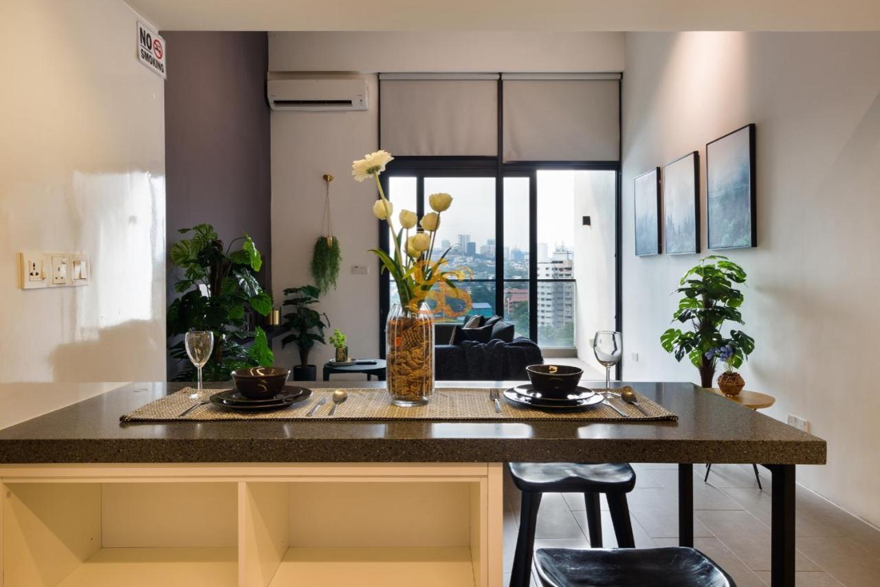 Est Bangsar Kl Sentral By Greater Stay Kuala Lumpur Exteriör bild